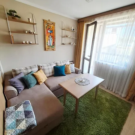 Sunny Terrace, Pirin Views, Art And Books شقة